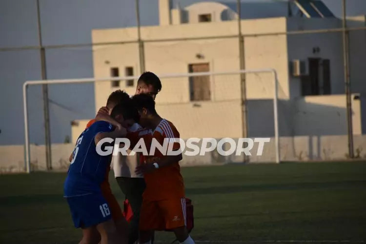 &Mu;&Iota;&Kappa;&Tau;&Epsilon;&Sigma; &Epsilon;&Pi;&Sigma;&Eta; &Pi;&Rho;&Omicron;&Kappa;&Rho;&Iota;&Sigma;&Eta;36