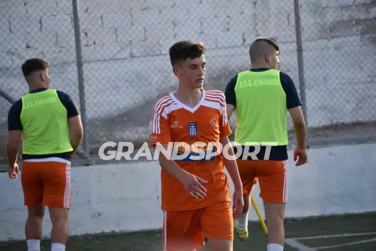 &Mu;&Iota;&Kappa;&Tau;&Epsilon;&Sigma; &Epsilon;&Pi;&Sigma;&Eta; &Pi;&Rho;&Omicron;&Kappa;&Rho;&Iota;&Sigma;&Eta;72