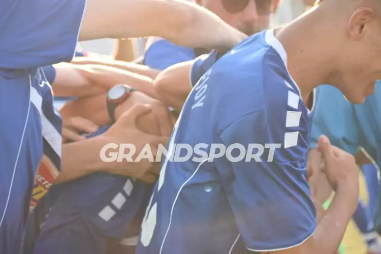 &Mu;&Iota;&Kappa;&Tau;&Epsilon;&Sigma; &Epsilon;&Pi;&Sigma;&Eta; &Pi;&Rho;&Omicron;&Kappa;&Rho;&Iota;&Sigma;&Eta;73