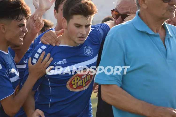 &Mu;&Iota;&Kappa;&Tau;&Epsilon;&Sigma; &Epsilon;&Pi;&Sigma;&Eta; &Pi;&Rho;&Omicron;&Kappa;&Rho;&Iota;&Sigma;&Eta;74