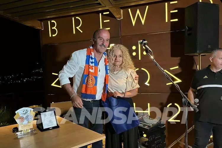 &Mu;&Iota;&Kappa;&Tau;&Eta; &Kappa;17 &Eta;&Rho;&Alpha;&Kappa;&Lambda;&Epsilon;&Iota;&Omicron;&Upsilon; (3)