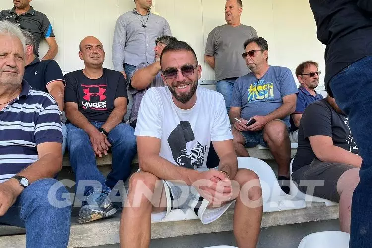 ΡΟΥΣΣΑΚΗΣ(1)
