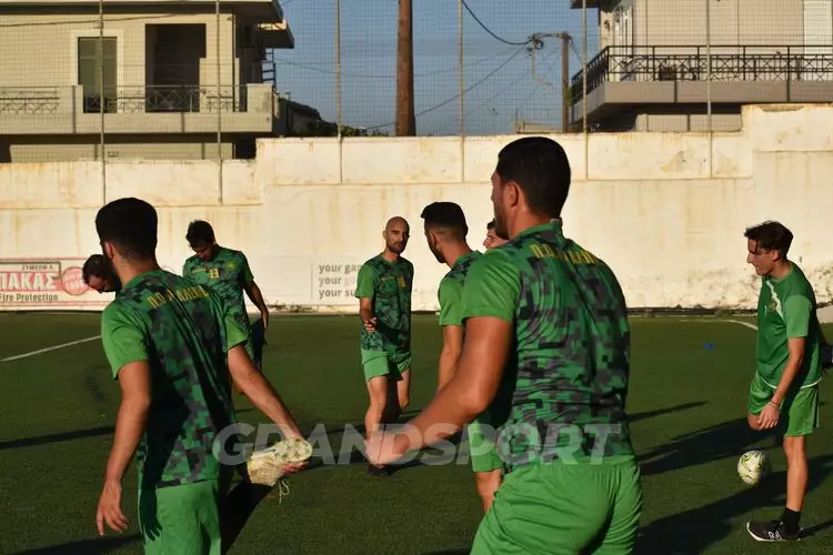 &Pi;&Omicron;&Alpha; &Pi;&Rho;&Omega;&Tau;&Eta; &Pi;&Rho;&Omicron;&Pi;&Omicron;&Nu;&Eta;&Sigma;&Eta;10