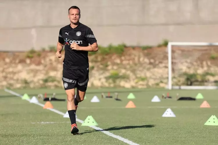 λαρσον προπονηση