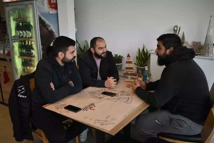 &Alpha;&Lambda;&Omicron;&Gamma;&Omicron; &Mu;&Alpha;&Lambda;&Epsilon;&Beta;&Iota;&Zeta;&Iota;&Omicron;&Upsilon; &Sigma;&Upsilon;&Nu;&Epsilon;&Nu;&Tau;&Epsilon;&Upsilon;&Xi;&Eta; (5)