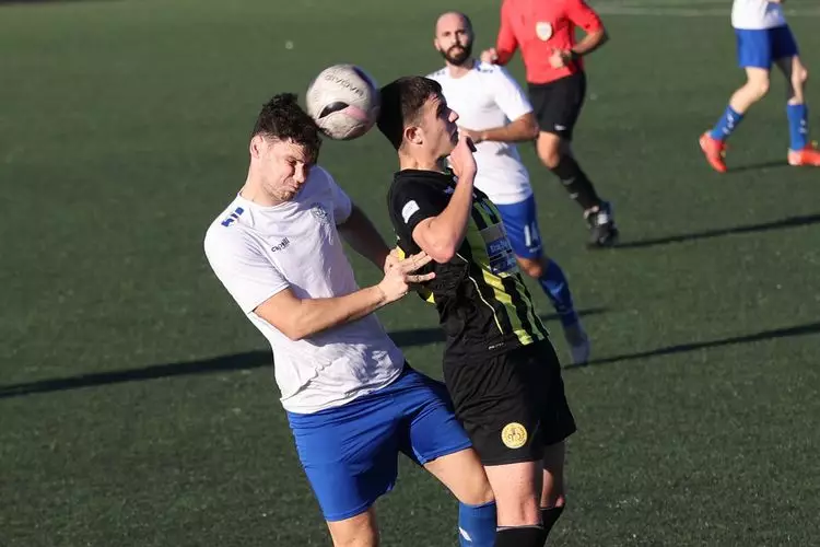 &Epsilon;&Rho;&Gamma;&Omicron;&Tau;&Epsilon;&Lambda;&Eta;&Sigma; &Mu;&Omicron;&Iota;&Rho;&Epsilon;&Sigma; (4)