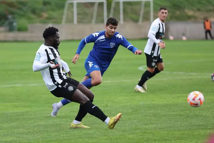 &Omicron;&Phi;&Eta; &Iota;&Omega;&Nu;&Iota;&Kappa;&Omicron;&Sigma; &Phi;&Iota;&Lambda;&Iota;&Kappa;&Omicron;6