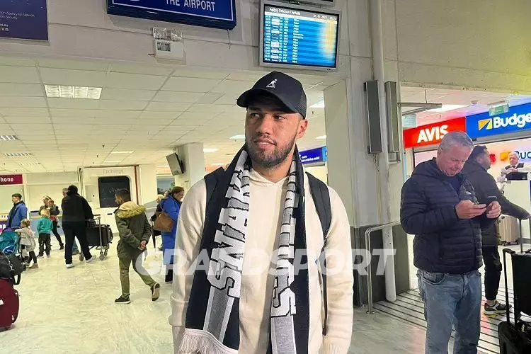 ΑΦΙΞΗ ΛΟΥΙΖ ΦΕΛΙΠΕ (2)