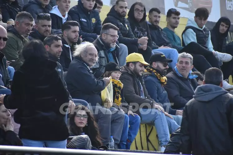 &Epsilon;&Rho;&Gamma;&Omicron;&Tau;&Epsilon;&Lambda;&Eta;&Sigma; &ndash; &Pi;&Alpha;&Omicron;&Kappa;(232)