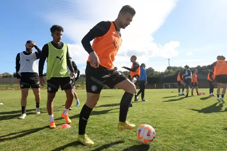 oficretefc-giannoulis-training