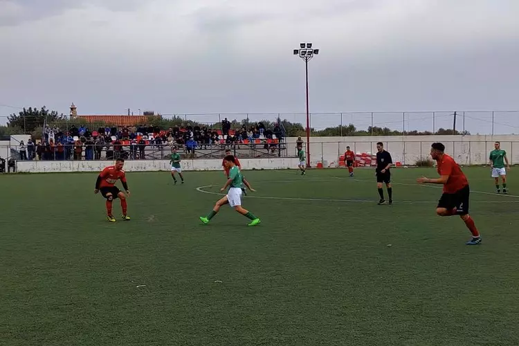 &Mu;&Iota;&Nu;&Omega;&Iota;&Kappa;&Eta; &Kappa;&Epsilon;&Rho;&Alpha;&Upsilon;&Nu;&Omicron;&Sigma;