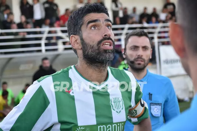 &Pi;&Alpha;&Omicron;&Kappa; &Gamma;&Iota;&Omicron;&Upsilon;&Chi;&Tau;&Alpha;&Sigma; &Tau;&Epsilon;&Lambda;&Iota;&Kappa;&Omicron;&Sigma; &Phi;&Omega;&Tau;&Omicron;&Gamma;&Rho;&Alpha;&Phi;&Iota;&Epsilon;&Sigma; (330)