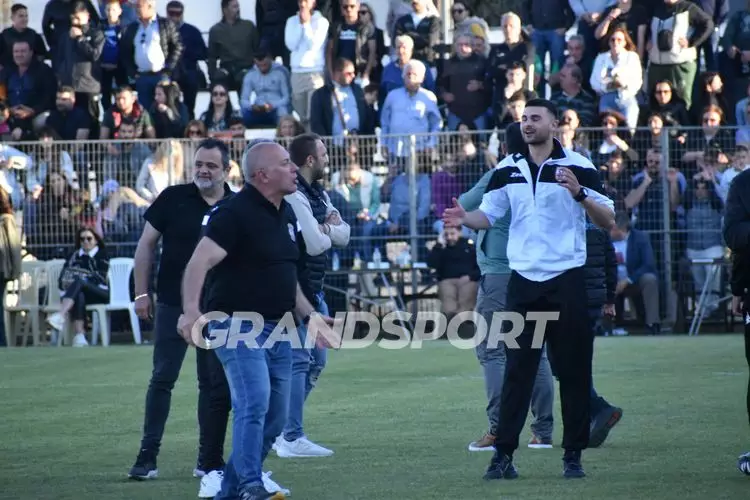 &Pi;&Alpha;&Omicron;&Kappa; &Gamma;&Iota;&Omicron;&Upsilon;&Chi;&Tau;&Alpha;&Sigma; &Tau;&Epsilon;&Lambda;&Iota;&Kappa;&Omicron;&Sigma; &Phi;&Omega;&Tau;&Omicron;&Gamma;&Rho;&Alpha;&Phi;&Iota;&Epsilon;&Sigma; (400)