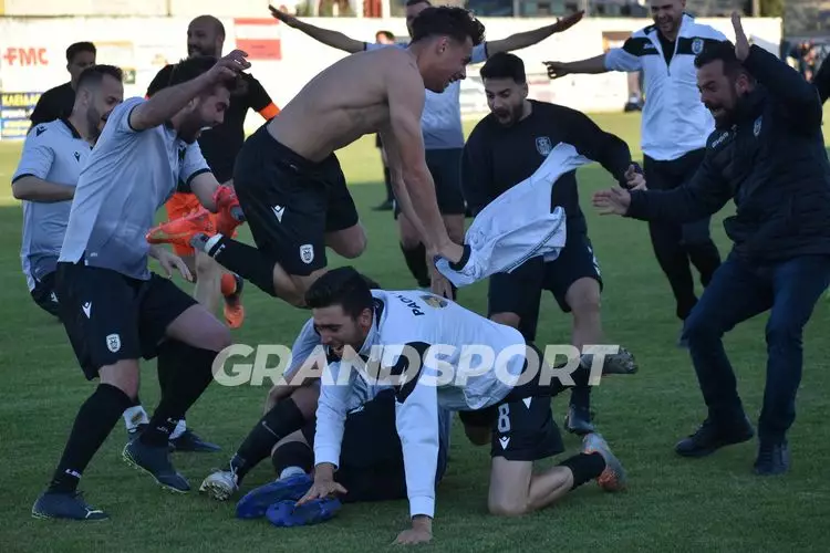 &Pi;&Alpha;&Omicron;&Kappa; &Gamma;&Iota;&Omicron;&Upsilon;&Chi;&Tau;&Alpha;&Sigma; &Tau;&Epsilon;&Lambda;&Iota;&Kappa;&Omicron;&Sigma; &Phi;&Omega;&Tau;&Omicron;&Gamma;&Rho;&Alpha;&Phi;&Iota;&Epsilon;&Sigma; (408)