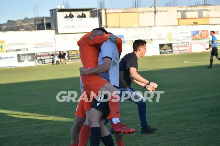 &Pi;&Alpha;&Omicron;&Kappa; &Gamma;&Iota;&Omicron;&Upsilon;&Chi;&Tau;&Alpha;&Sigma; &Tau;&Epsilon;&Lambda;&Iota;&Kappa;&Omicron;&Sigma; &Phi;&Omega;&Tau;&Omicron;&Gamma;&Rho;&Alpha;&Phi;&Iota;&Epsilon;&Sigma; (411)