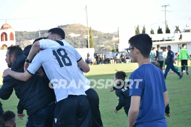 &Pi;&Alpha;&Omicron;&Kappa; &Gamma;&Iota;&Omicron;&Upsilon;&Chi;&Tau;&Alpha;&Sigma; &Tau;&Epsilon;&Lambda;&Iota;&Kappa;&Omicron;&Sigma; &Phi;&Omega;&Tau;&Omicron;&Gamma;&Rho;&Alpha;&Phi;&Iota;&Epsilon;&Sigma; (424)