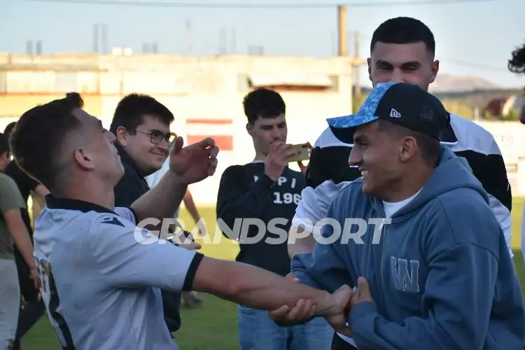 &Pi;&Alpha;&Omicron;&Kappa; &Gamma;&Iota;&Omicron;&Upsilon;&Chi;&Tau;&Alpha;&Sigma; &Tau;&Epsilon;&Lambda;&Iota;&Kappa;&Omicron;&Sigma; &Phi;&Omega;&Tau;&Omicron;&Gamma;&Rho;&Alpha;&Phi;&Iota;&Epsilon;&Sigma; (489)