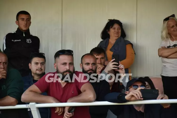 &Pi;&Alpha;&Omicron;&Kappa; &Gamma;&Iota;&Omicron;&Upsilon;&Chi;&Tau;&Alpha;&Sigma; &Tau;&Epsilon;&Lambda;&Iota;&Kappa;&Omicron;&Sigma; &Phi;&Omega;&Tau;&Omicron;&Gamma;&Rho;&Alpha;&Phi;&Iota;&Epsilon;&Sigma; (524)