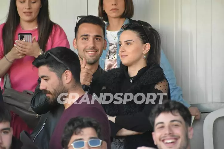 &Pi;&Alpha;&Omicron;&Kappa; &Gamma;&Iota;&Omicron;&Upsilon;&Chi;&Tau;&Alpha;&Sigma; &Tau;&Epsilon;&Lambda;&Iota;&Kappa;&Omicron;&Sigma; &Phi;&Omega;&Tau;&Omicron;&Gamma;&Rho;&Alpha;&Phi;&Iota;&Epsilon;&Sigma; (528)