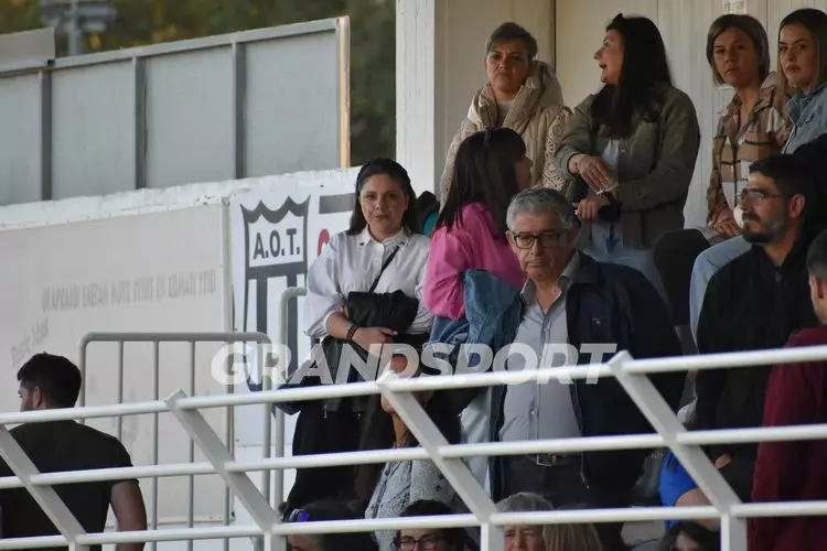 &Pi;&Alpha;&Omicron;&Kappa; &Gamma;&Iota;&Omicron;&Upsilon;&Chi;&Tau;&Alpha;&Sigma; &Tau;&Epsilon;&Lambda;&Iota;&Kappa;&Omicron;&Sigma; &Phi;&Omega;&Tau;&Omicron;&Gamma;&Rho;&Alpha;&Phi;&Iota;&Epsilon;&Sigma; (548)