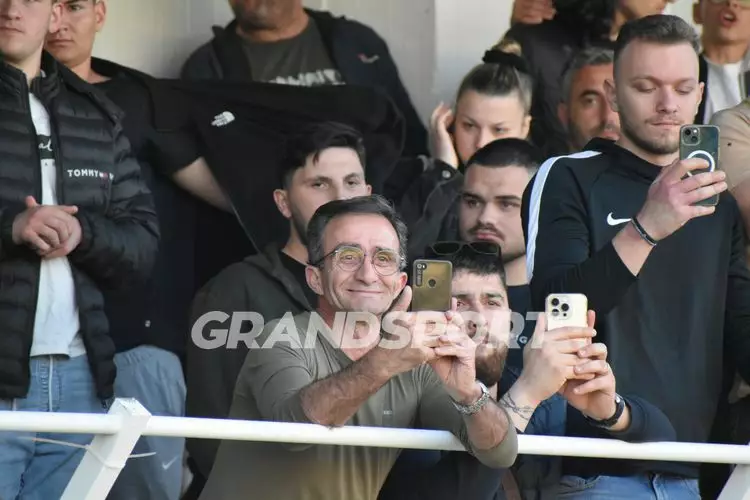 &Pi;&Alpha;&Omicron;&Kappa; &Gamma;&Iota;&Omicron;&Upsilon;&Chi;&Tau;&Alpha;&Sigma; &Tau;&Epsilon;&Lambda;&Iota;&Kappa;&Omicron;&Sigma; &Phi;&Omega;&Tau;&Omicron;&Gamma;&Rho;&Alpha;&Phi;&Iota;&Epsilon;&Sigma; (566)