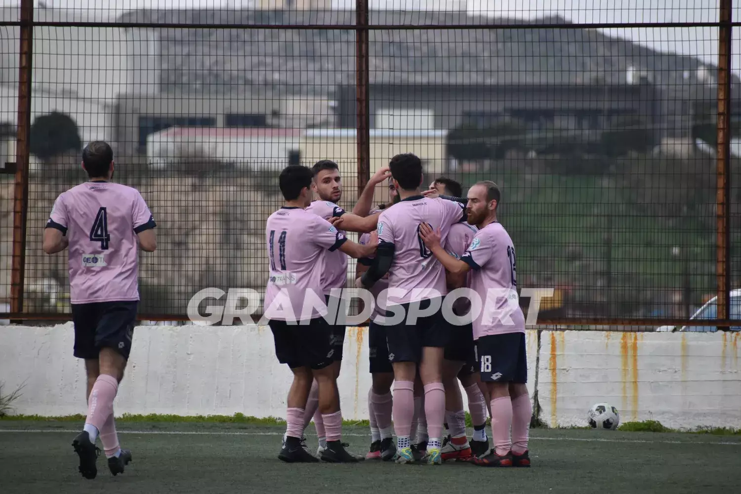 ΠΟΣΕΙΔΩΝΑΣ-ΔΑΜΑΣΤΑ ΕΤ (8) θεμα