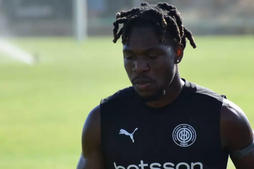 Επιστροφή-έκπληξη στον ΟΦΗ με Ισέκα