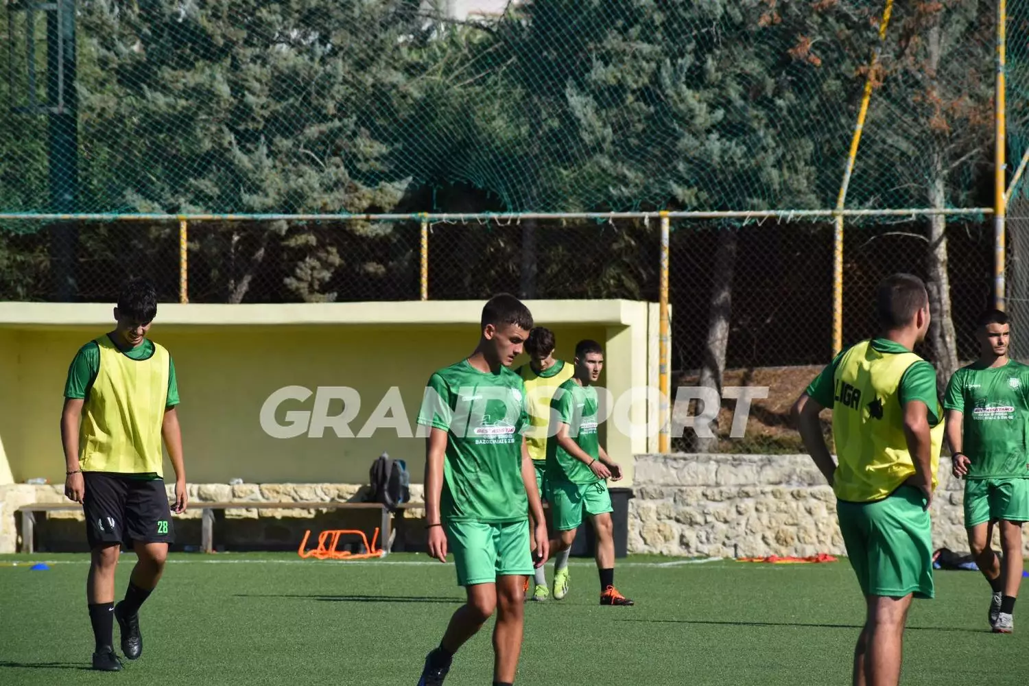 ΓΙΟΥΧΤΑΣ Β'12)