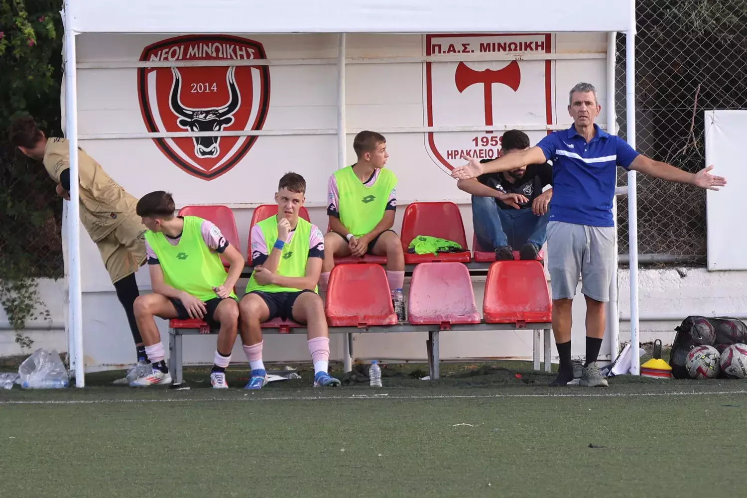 ΠΟΣΕΙΔΩΝΑΣ – ΔΑΜΑΣΤΑ(3)