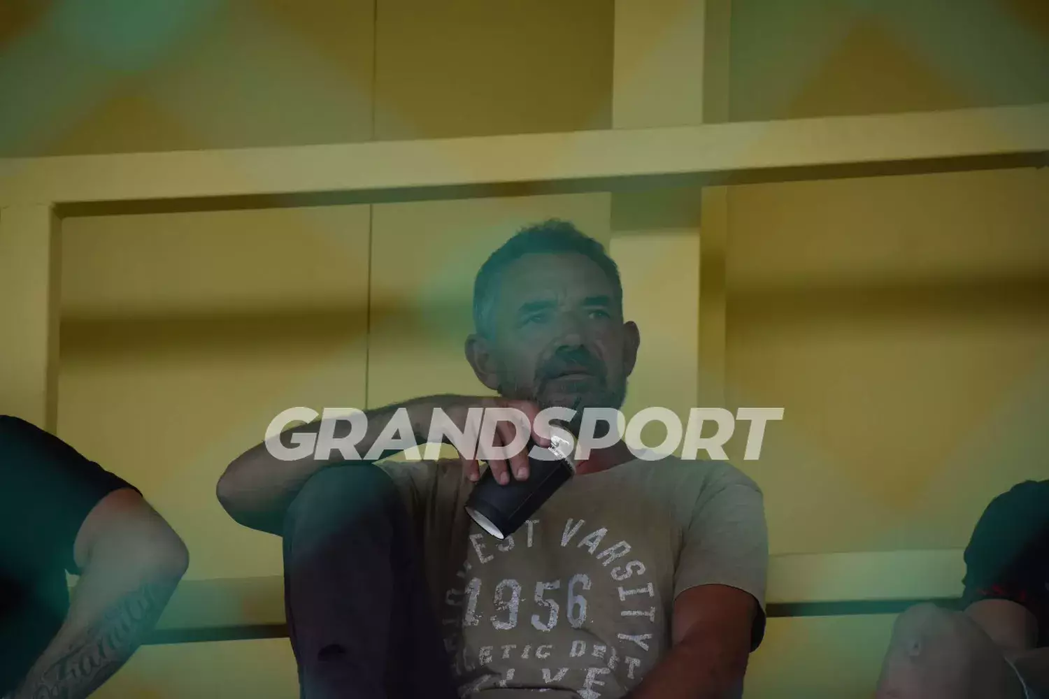 &Mu;&Alpha;&Rho;&Tau;&Iota;&Nu;&Epsilon;&Gamma;&Kappa;&Omicron;-&Kappa;&Omicron;&Rho;&Alpha;&Kappa;&Alpha;&Sigma;&epsilon;(53)