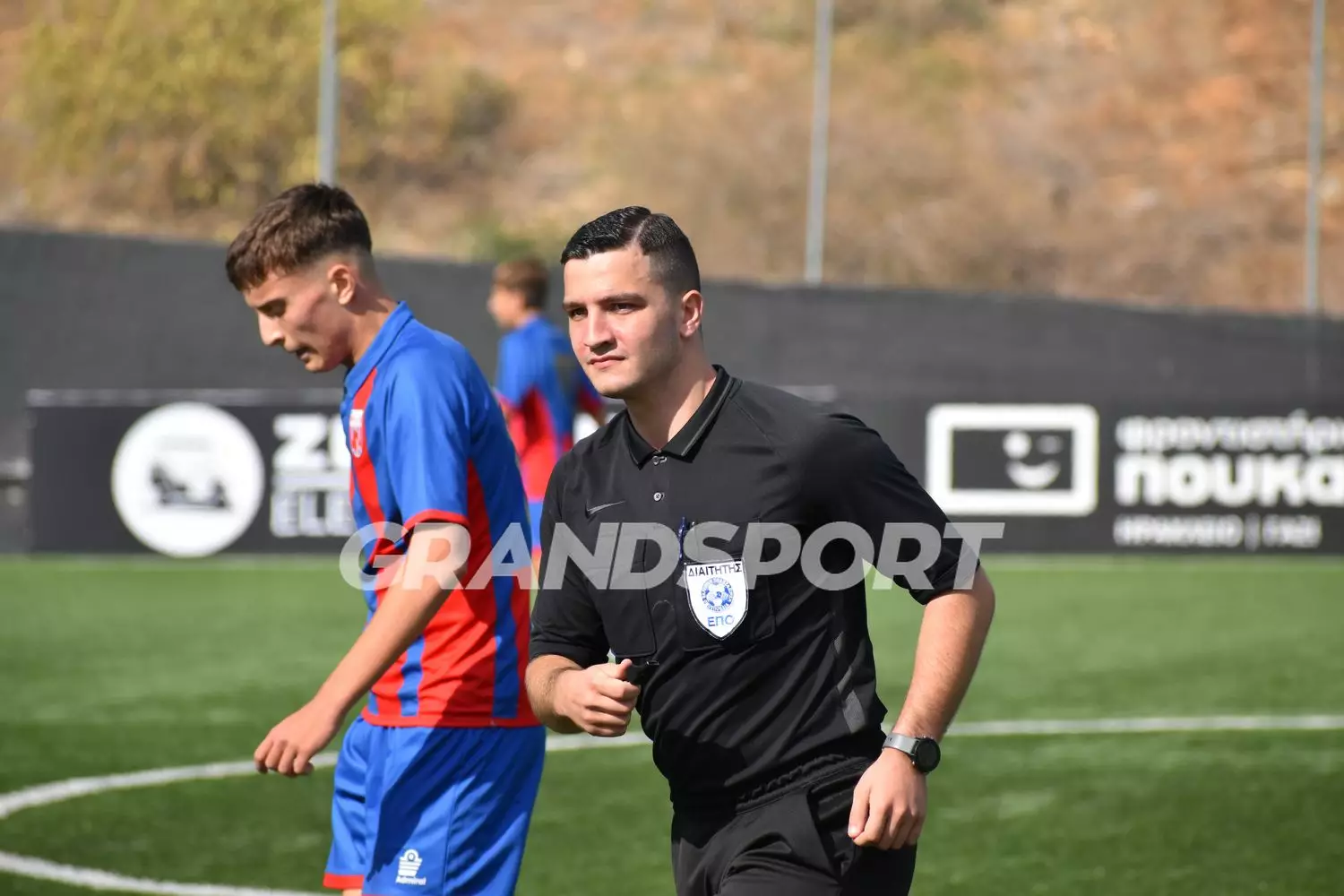 &Omicron;&iota; &delta;&iota;&alpha;&iota;&tau;&eta;&tau;έ&sigmaf; &sigma;&tau;&alpha; &pi;&alpha;&iota;&chi;&nu;ί&delta;&iota;&alpha; &tau;&omega;&nu; &laquo;&Kappa;&raquo; &tau;&omicron;&upsilon; &Omicron;&Phi;&Eta; &mu;&epsilon; &tau;&omicron;&nu; &Beta;ό&lambda;&omicron;