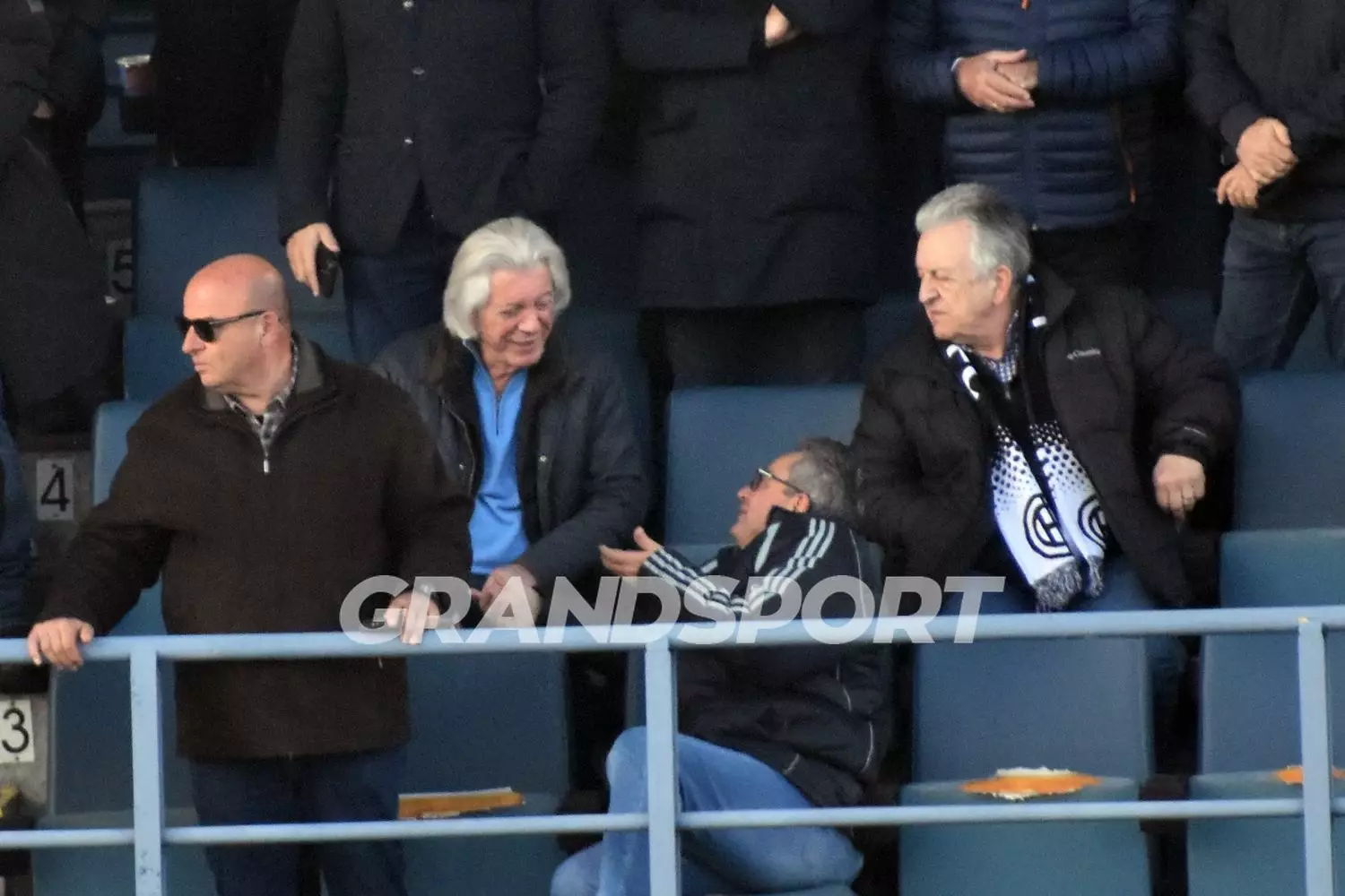 &Delta;&Eta;&Mu;&Eta;&Tau;&Rho;&Eta;&Sigma; &Mu;&Pi;&Omicron;&Upsilon;&Sigma;&Eta;&Sigma; (1)