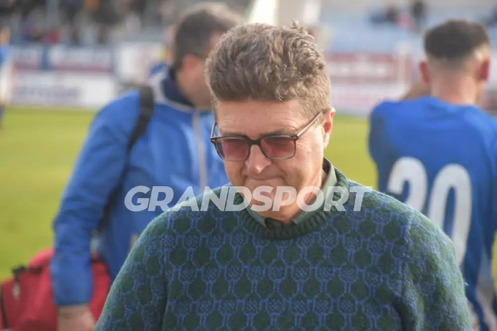 &Eta;&Rho;&Omicron;&Delta;&Omicron;&Tau;&Omicron;&Sigma;-&Epsilon;&Rho;&Gamma;&Omicron;&Tau;&Epsilon;&Lambda;&Eta;&Sigma;-19-2-25&epsilon; (143)