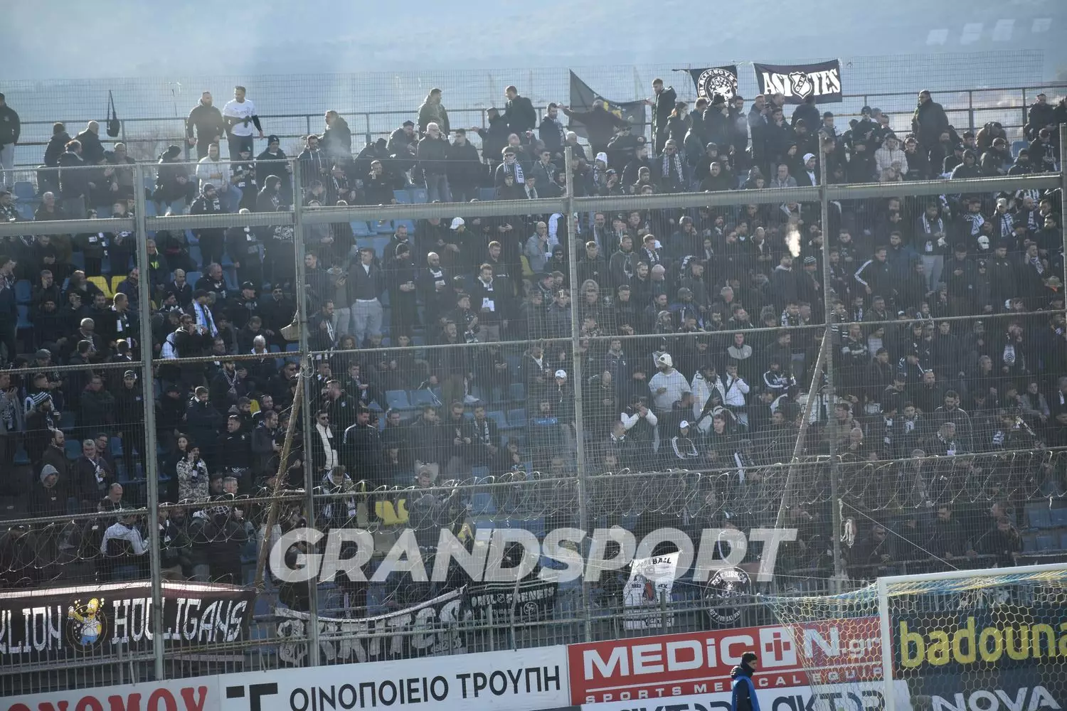 &Kappa;&Omicron;&Sigma;&Mu;&Omicron;&Sigma; &Omicron;&Phi;&Eta; &Sigma;&Tau;&Eta;&Nu; &Tau;&Rho;&Iota;&Pi;&Omicron;&Lambda;&Eta; (2)