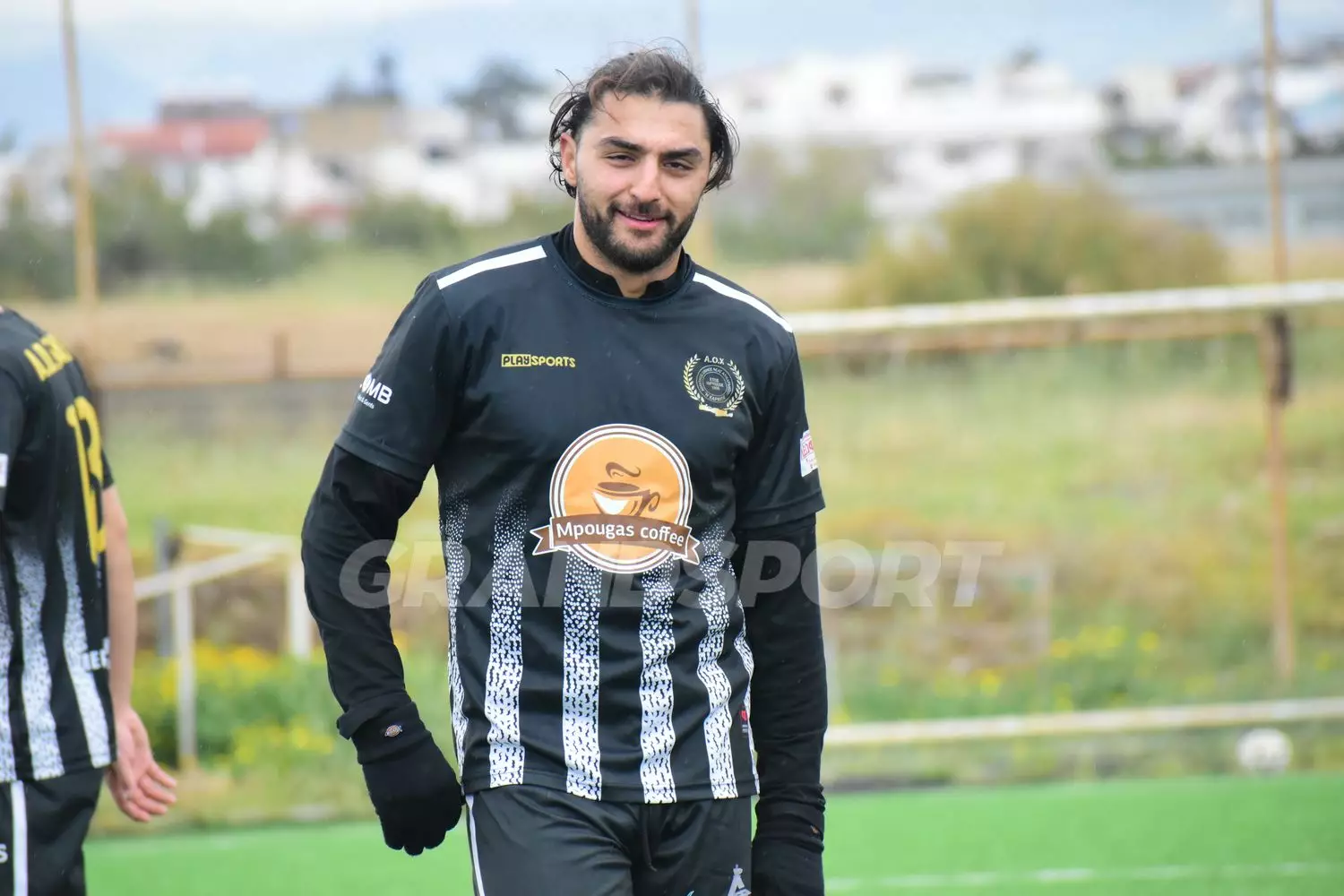 Ελεύθερος κι ωραίος ο Μηνάς Ασλαματζίδης