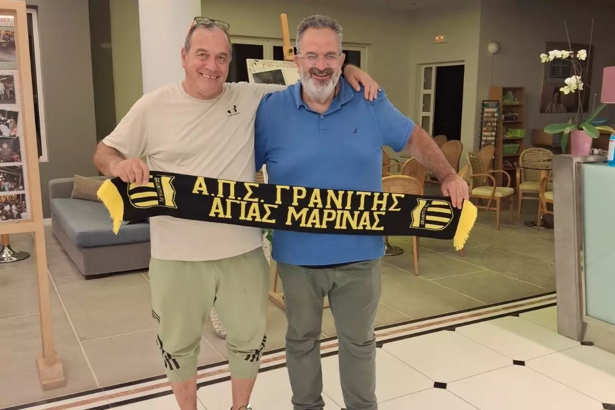 M. &Mu;&alpha;&nu;ά&kappa;&omicron;&sigmaf;: &laquo;&Tau;&eta;&nu; &epsilon;&pi;ό&mu;&epsilon;&nu;&eta; &sigma;&epsilon;&zeta;ό&nu; &theta;&alpha; &epsilon;ί&mu;&alpha;&sigma;&tau;&epsilon; &pi;&iota;&omicron; &delta;&upsilon;&nu;&alpha;&tau;&omicron;ί &ndash; &Nu;&alpha; &mu;&eta;&nu; &theta;ί&gamma;&epsilon;&iota; &kappa;&alpha;&nu;έ&nu;&alpha;&sigmaf; &tau;&eta;&nu; &alpha;&xi;&iota;&omicron;&pi;&rho;έ&pi;&epsilon;&iota;&alpha; &mu;&alpha;&sigmaf;&raquo;