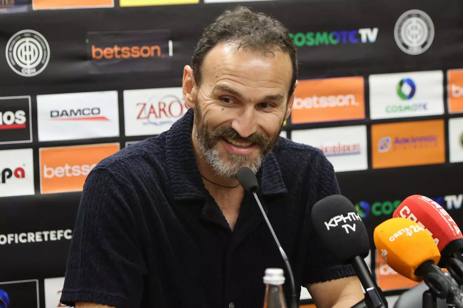 Νταμπίζας εφ’ όλης της ύλης: «Έχουμε δύο παίκτες σε κάθε θέση, οι μεταγραφές έκλεισαν»