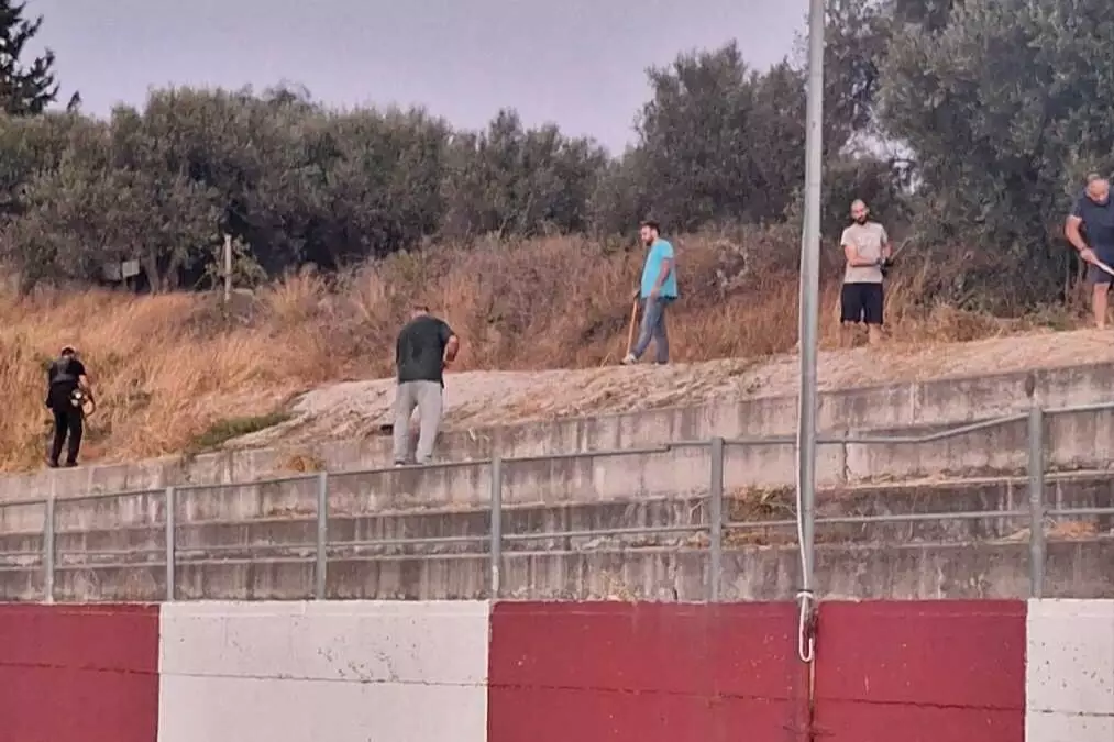 Παράδειγμα προς μίμηση: Το Δ.Σ. του Αστέρα Μυρτιάς στην… υπηρεσία του γηπέδου