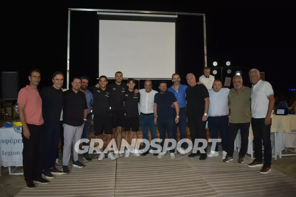 Με λαμπρότητα οι βραβεύσεις στις κληρώσεις της ΕΠΣΗ (pics)