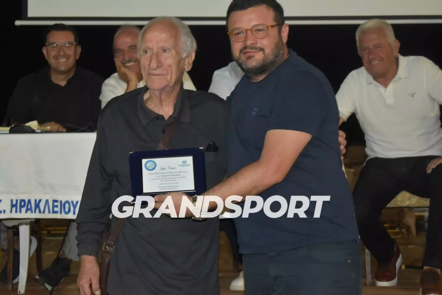 Τιμήθηκε ο Γιώργος Στρατάκης