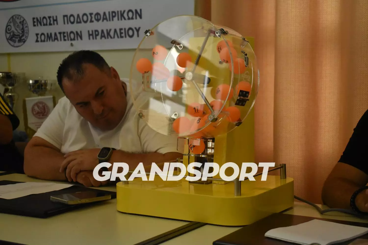 Με την υπογραφή Φανουράκη η νέα κληρωτίδα της ΕΠΣΗ