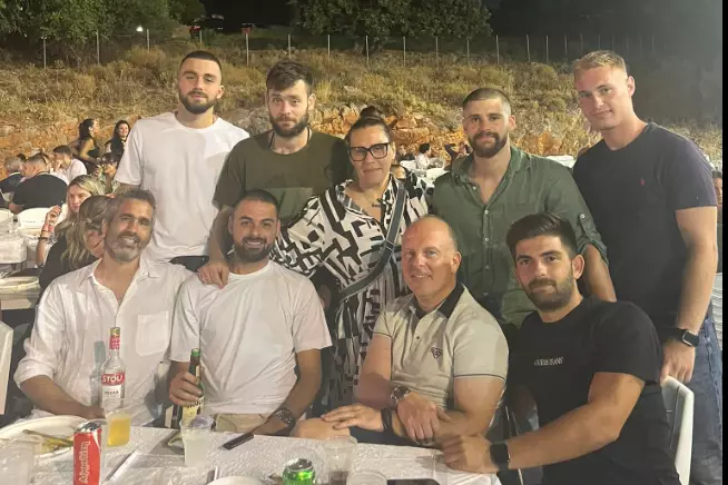 Μια όμορφη οικογένεια ο Μοχός