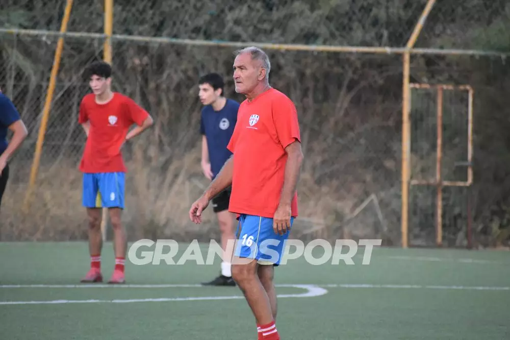 Συνεχίζει δυναμικά ο Γ. Θεοδωράκης στα 59 του χρόνια!