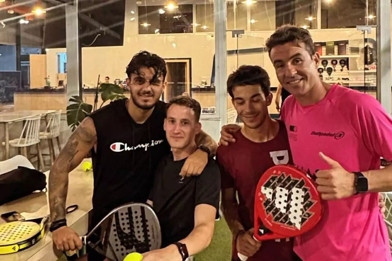 Το… έριξαν στο padel Αγριμάκης, Σωτηρίου, Κεφαλούκος, Νάτος