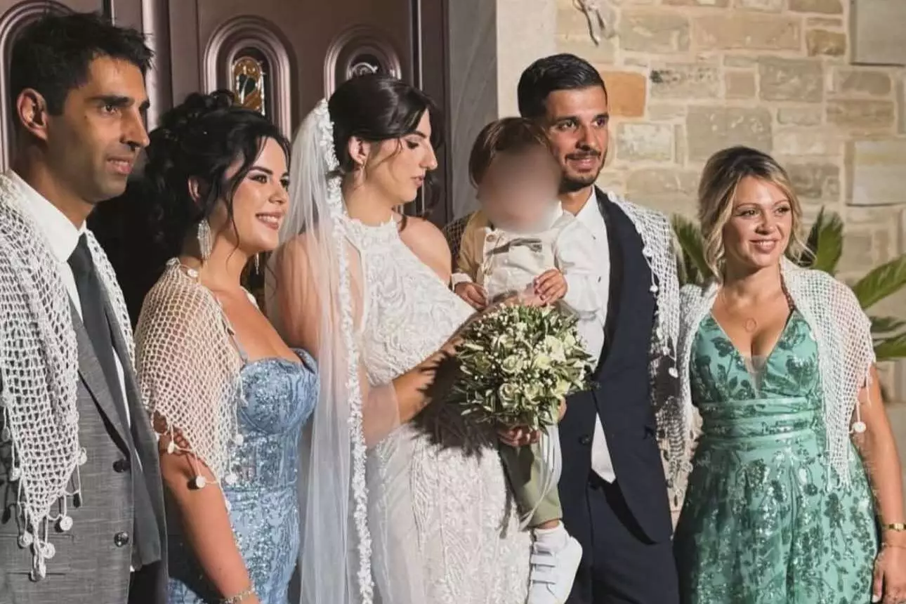 Διπλή χαρά για Μ. Σαμιωτάκη – Παντρεύτηκε και βάφτισε το παιδί του