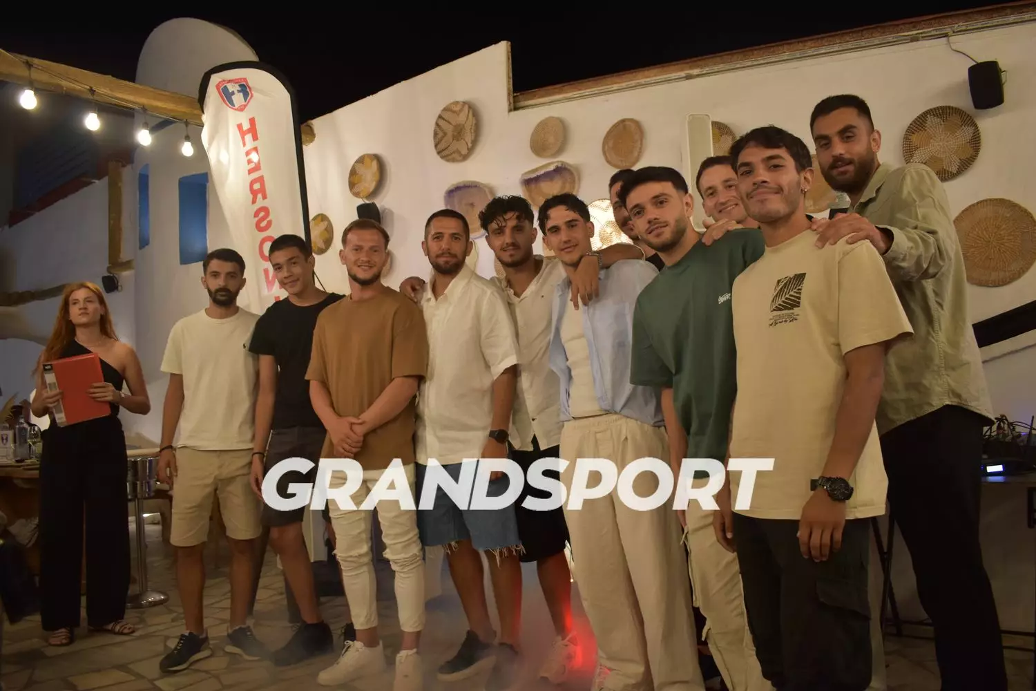 Λαμπερή παρουσίαση της Χερσονήσου για τη νέα σεζόν (pics)