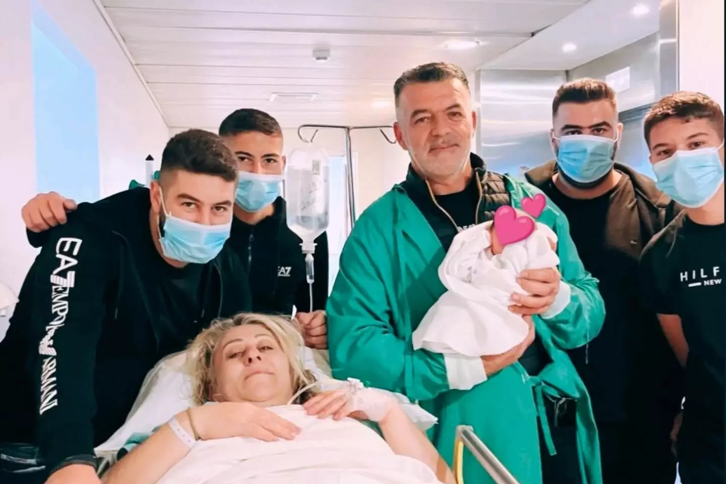 Χαρά στην οικογένεια Χασουράκη – Υποδέχθηκαν το 5ο μέλος