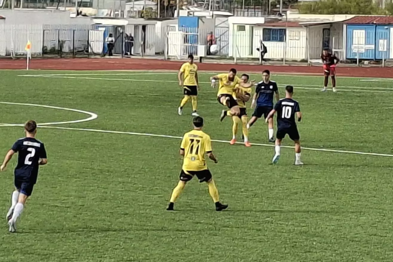 Βαριά ήττα για τον Γρανίτη – 4-0 από τον Αίαντα Σαλαμίνας