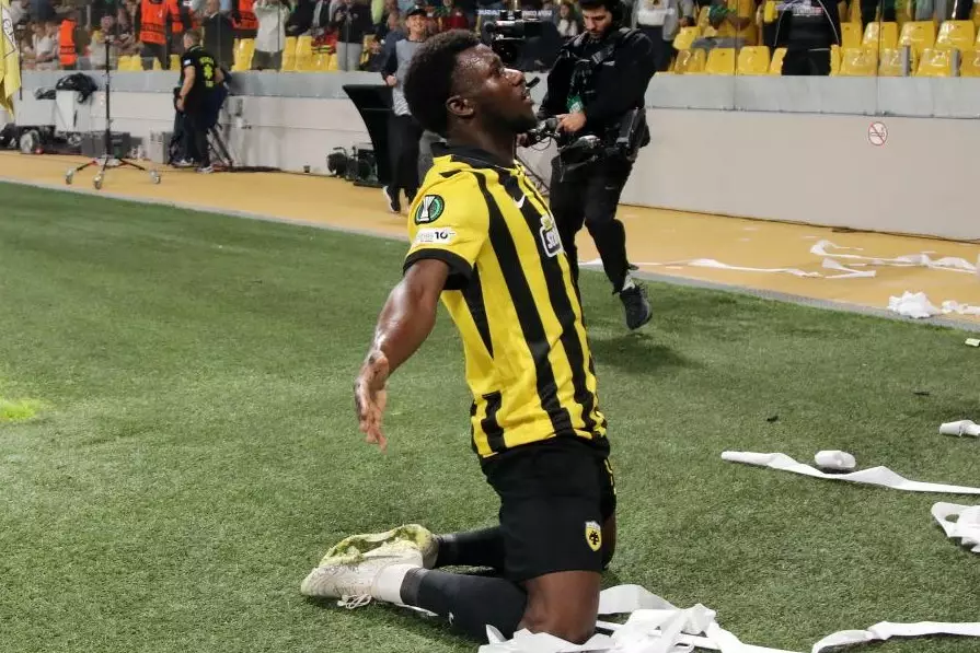 Τρομερός Κοϊτά και 3-0 η ΑΕΚ στο πρώτο ημίωρο (vid)