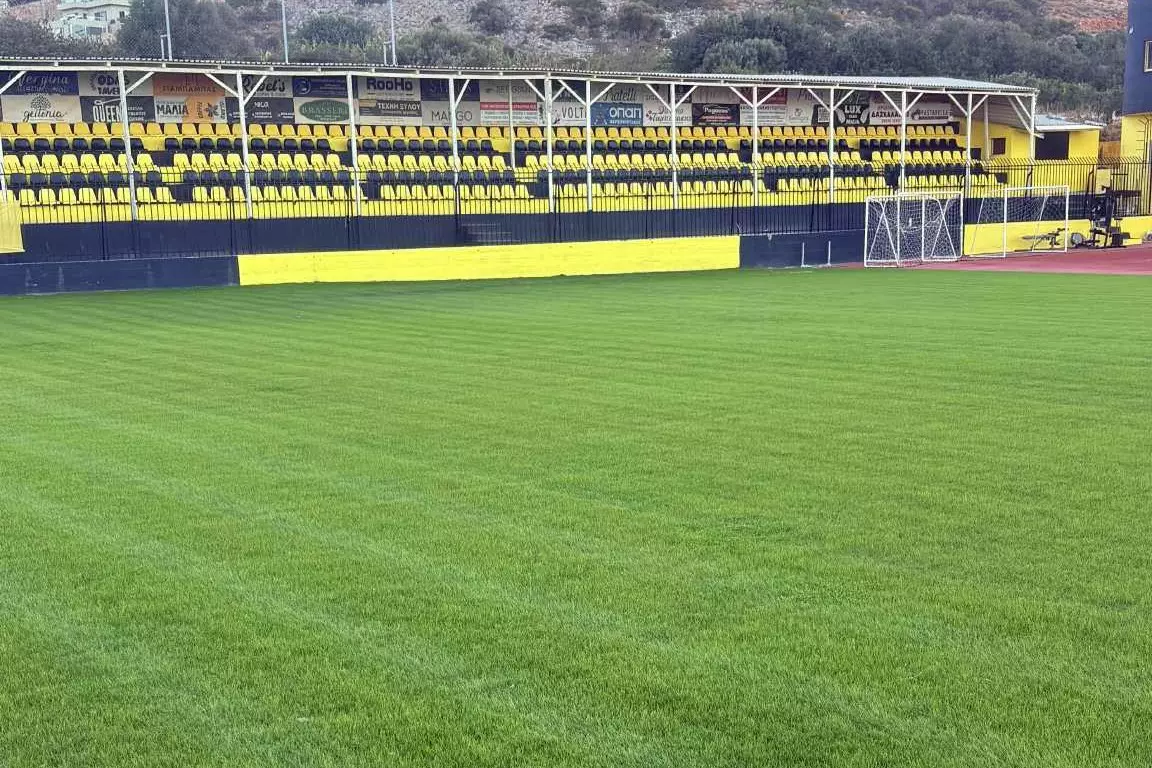 «Πρασίνισε» ξανά το γήπεδο του ΠΑΝΟΜ